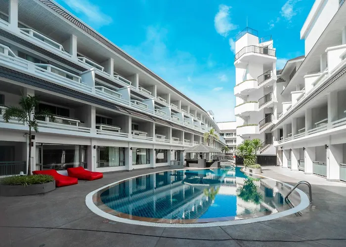 Radisson Red Phuket Patong Beach